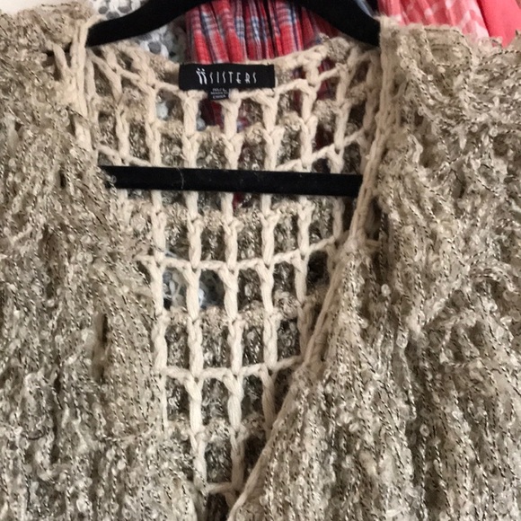 Fancy vest - Picture 2 of 4